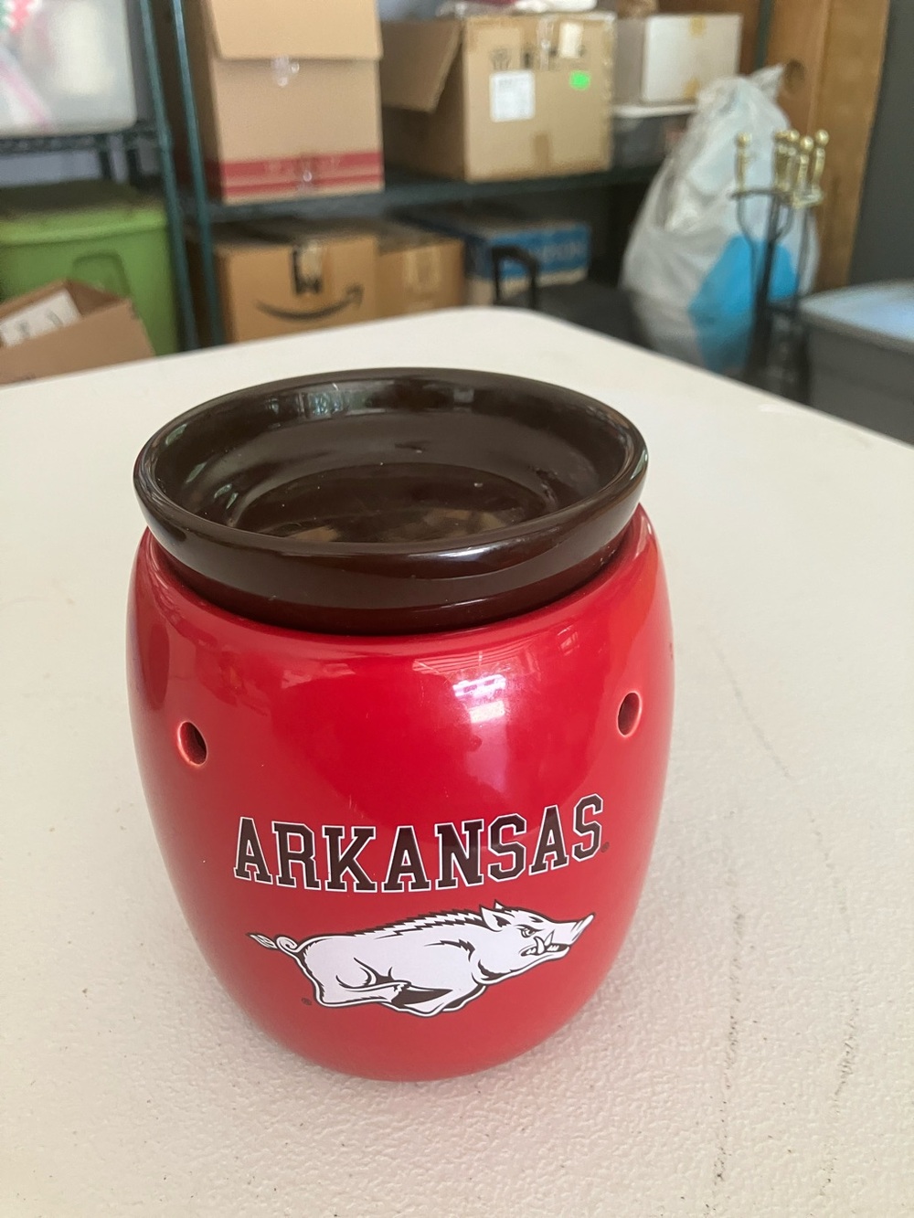 Scentsy Red and Brown Arkansas Razorbacks Wax Warmer